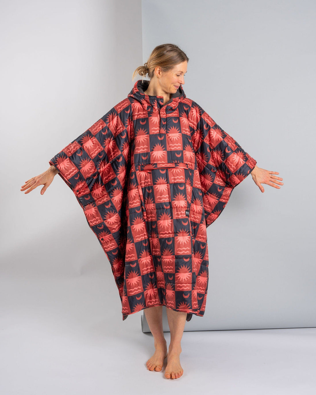 Equinox - Recycled Reversible Poncho - Orange/Grey