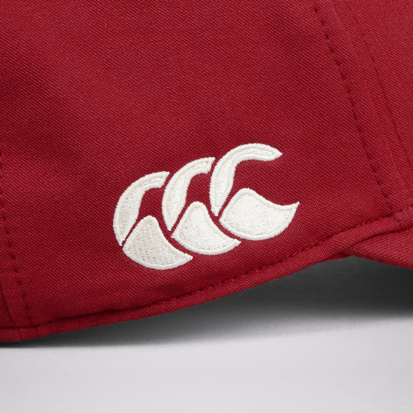 ADULT UNISEX BRITISH & IRISH LIONS TRAINING CAP RED