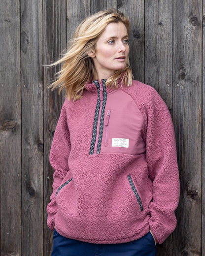 Lya Womens Fleece in Dark Pink
