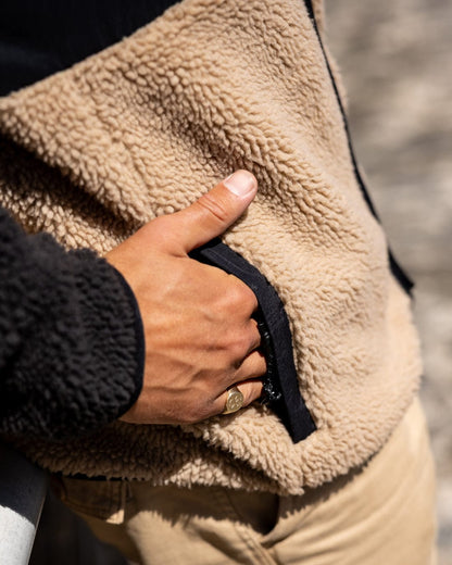 Rafe Mens Zip Fleece in Black/Beige