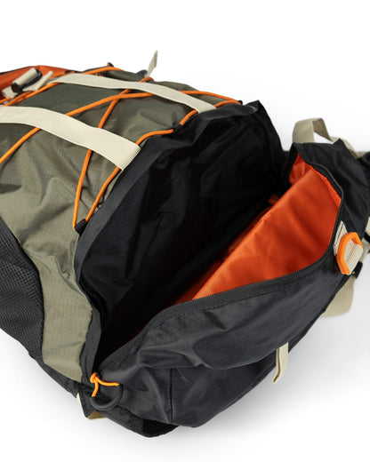 Trek Utility Shoulder Bag in Green