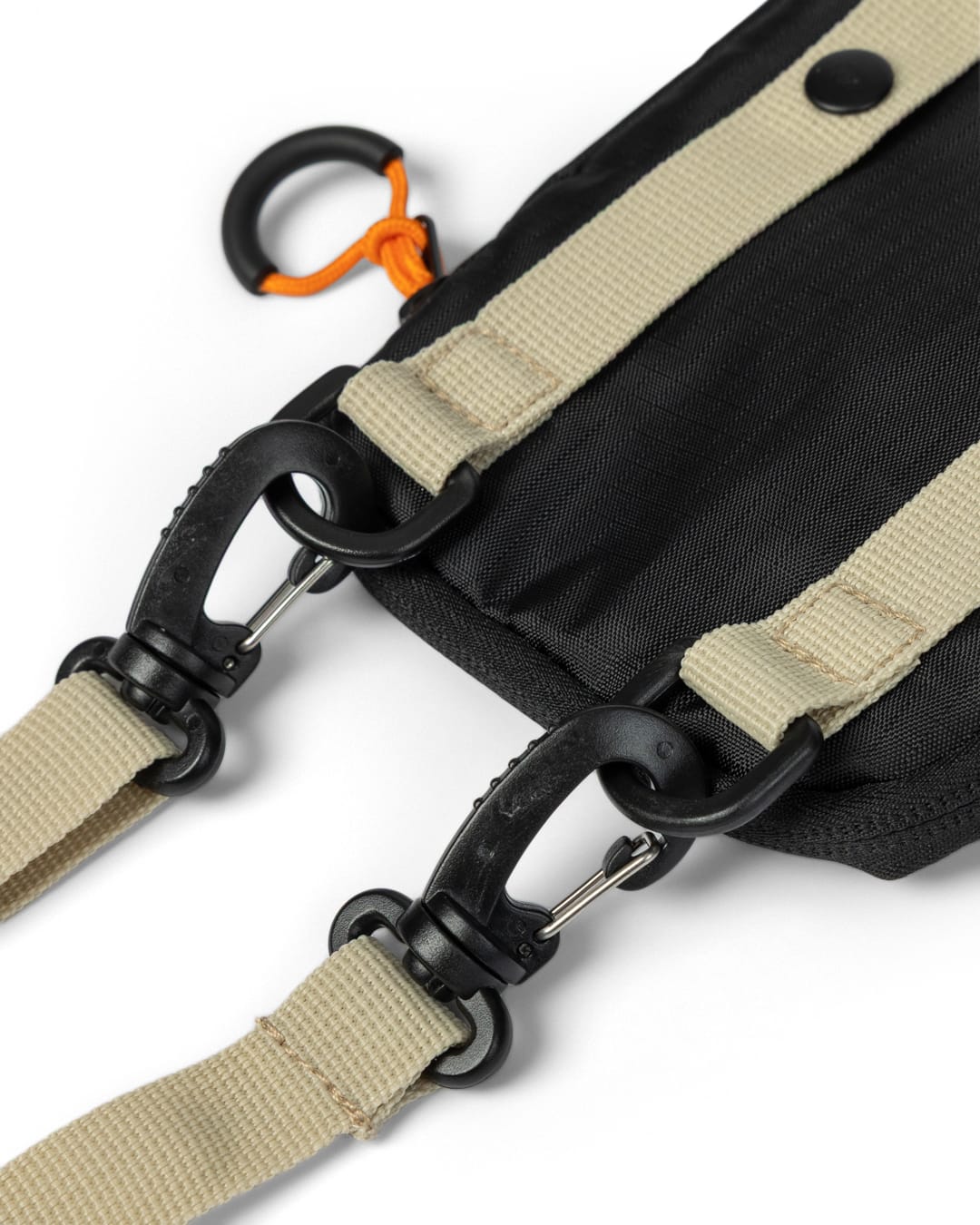 Trek Organiser Shoulder Bag in Green Trek Organiser Shoulder Bag in Green