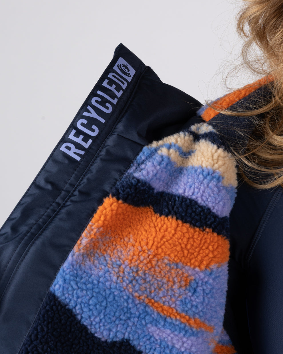 Mountain Haze Changing Robe in Blue