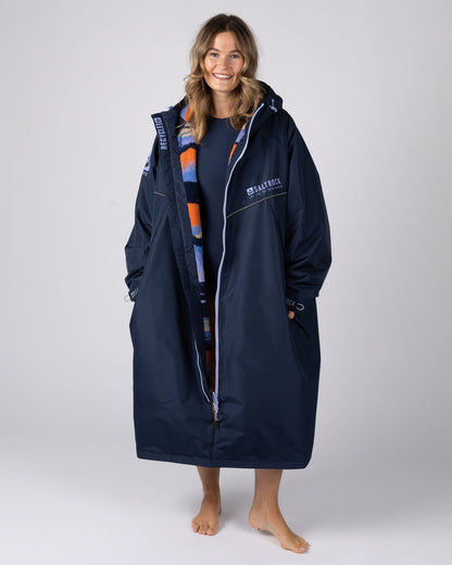 Mountain Haze Changing Robe in Blue