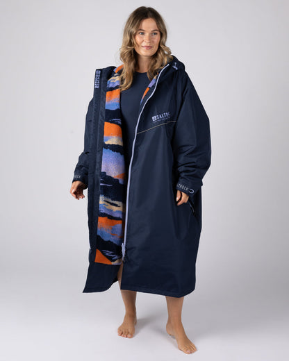 Mountain Haze Changing Robe in Blue