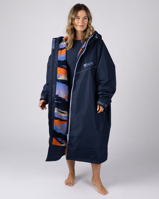 Mountain Haze Changing Robe in Blue