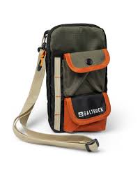 Trek Organiser Shoulder Bag in Green Trek Organiser Shoulder Bag in Green