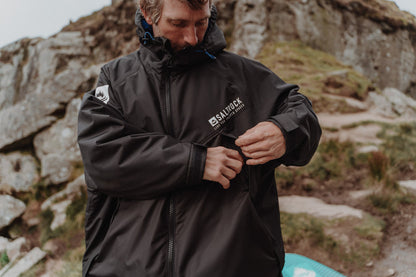 Four Seasons - Waterproof Robe - Black