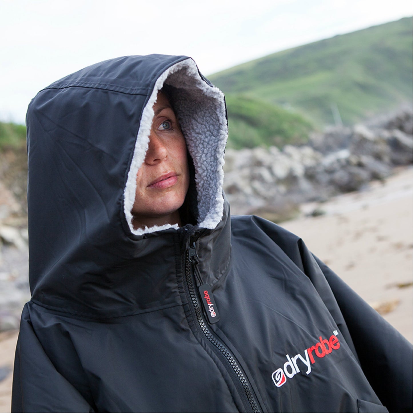 Dryrobe - Short Sleeve Black/Grey